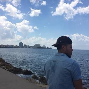 Meet your Posher, Camilo andres